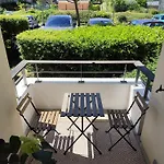 Mentor Au Coeur De -wifi-piscine-parking Prive Daire *