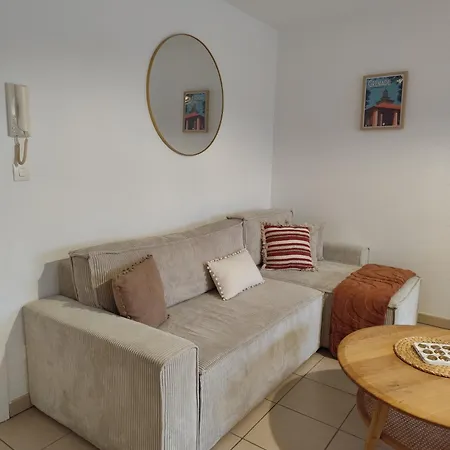 Apartment Mentor Au Coeur De -wifi-piscine-parking Prive *