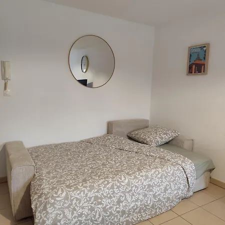 Apartment Mentor Au Coeur De -wifi-piscine-parking Prive *