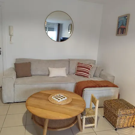 Mentor Au Coeur De -wifi-piscine-parking Prive Apartment