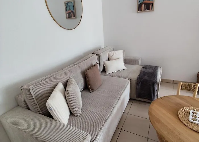 Mentor Au Coeur De -wifi-piscine-parking Prive *